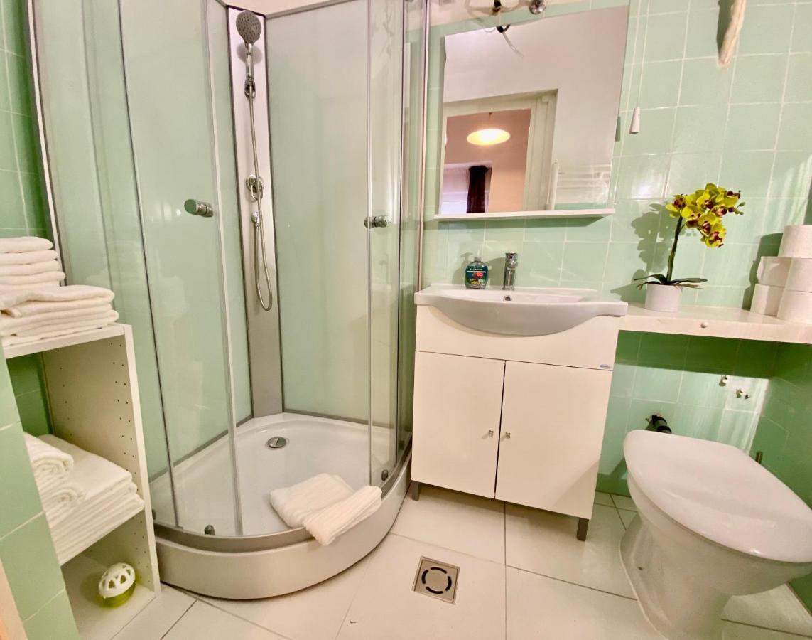 B20 Apartment Budapest Luaran gambar