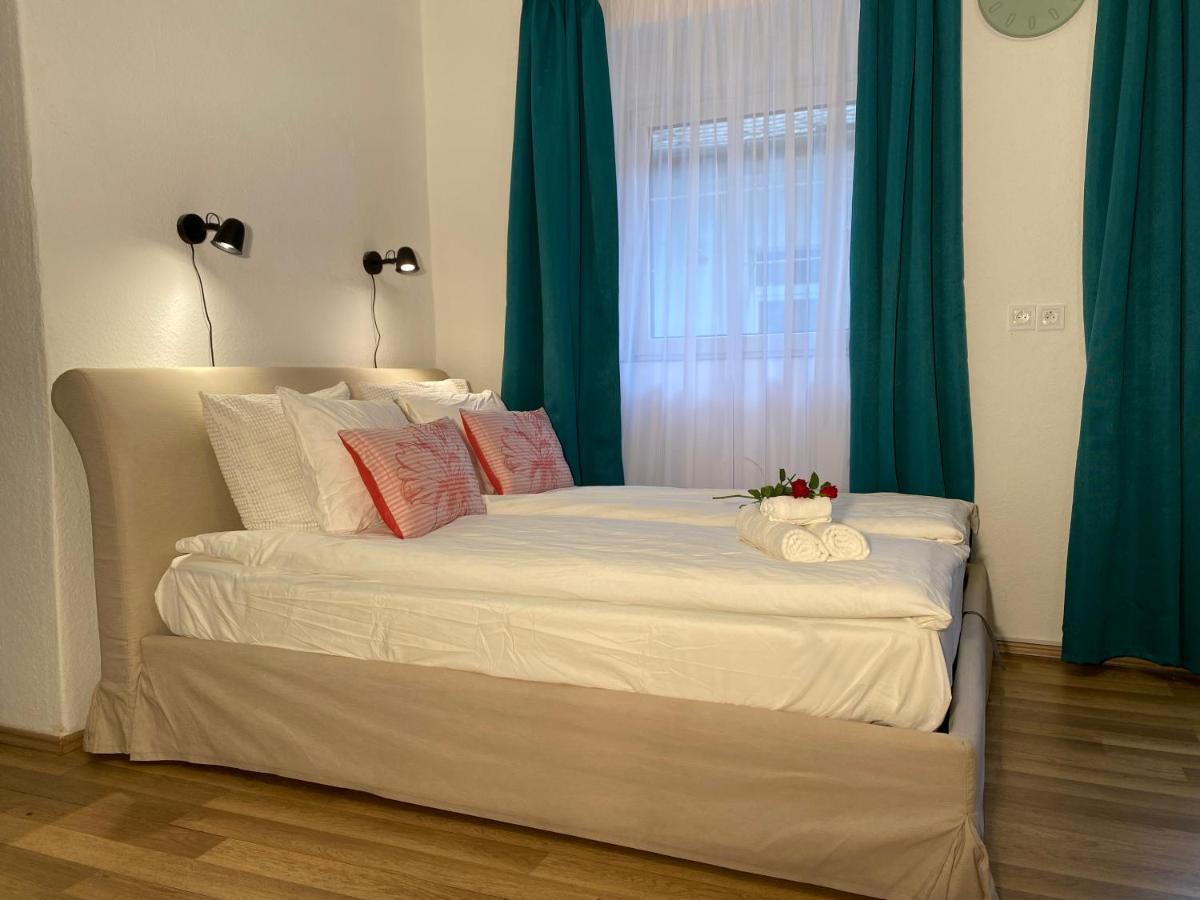 B20 Apartment Budapest Luaran gambar